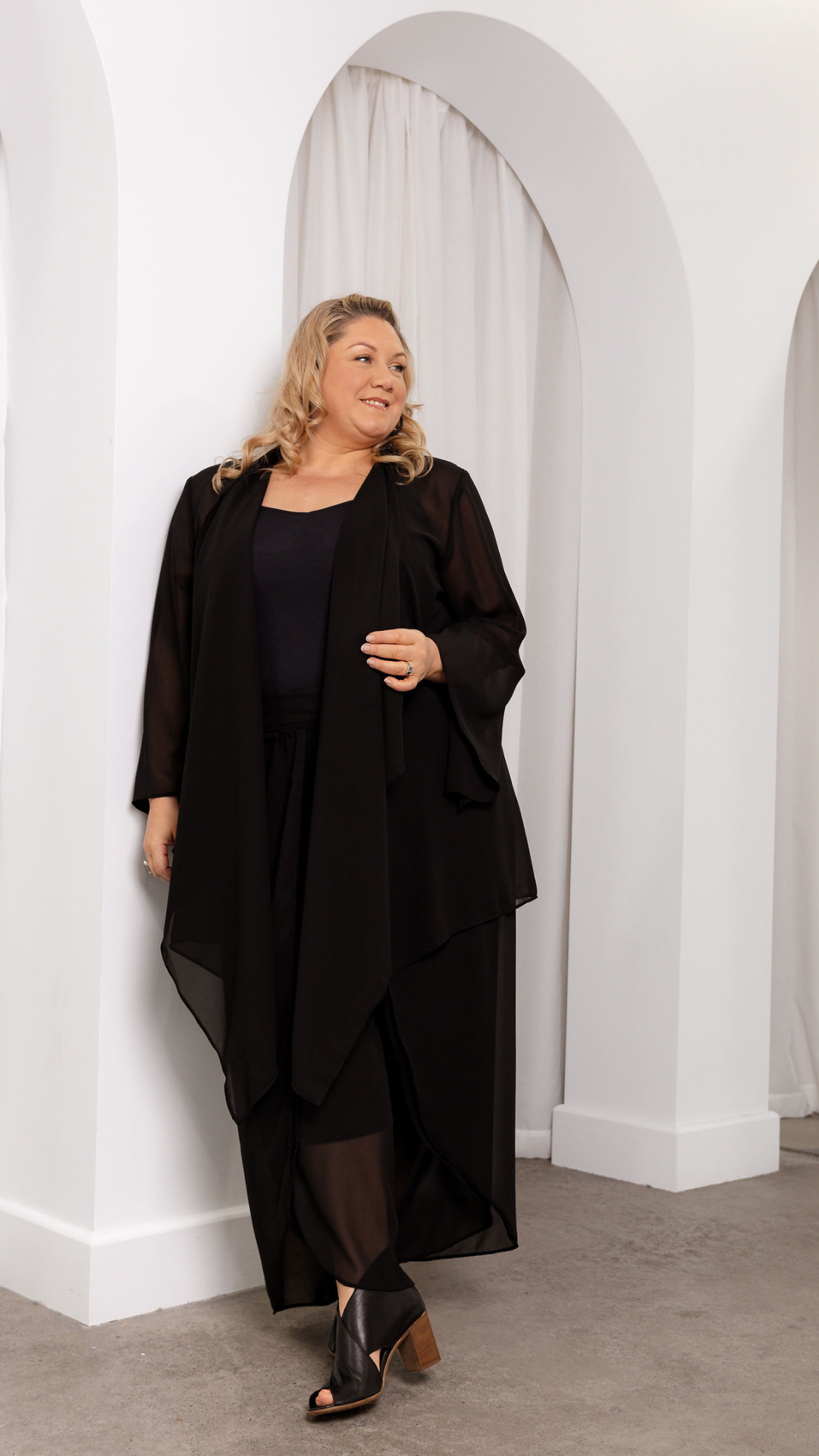 Sadie Chiffon Flowing Duster - Black