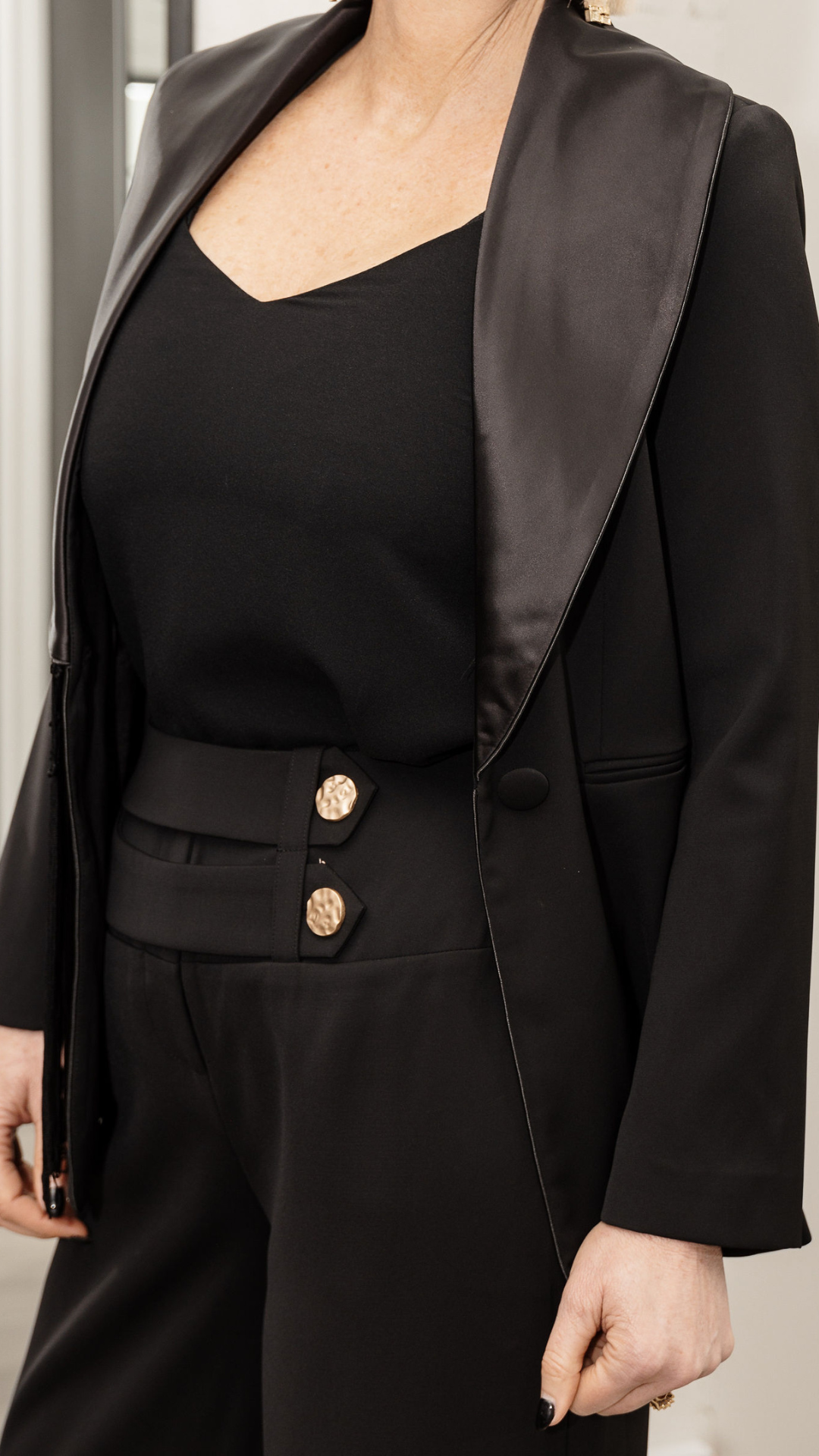 Kingsley Tailored Blazer - Black